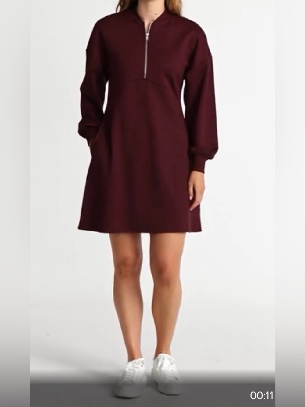 Size Large Scoop Women's Scubaknit Burgundy Long-Sleeve Zip-Front Dress